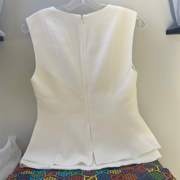 BCBGMaxAzria off-white peplum top size xs 0/2 - Picture 3 of 5